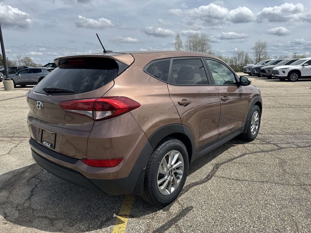 Used 2017 Hyundai Tucson SE FWD image 6