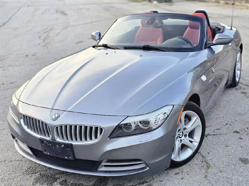 Used 2012 BMW Z4 sDrive35i image 3