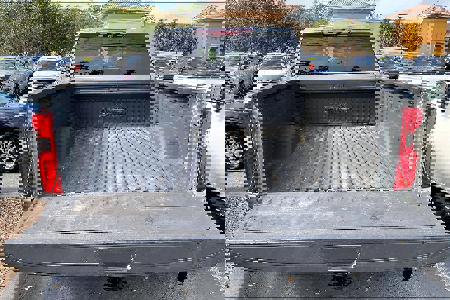 Certified 2024 Chevrolet Silverado 2500 High Country w/ Technology Package image 33