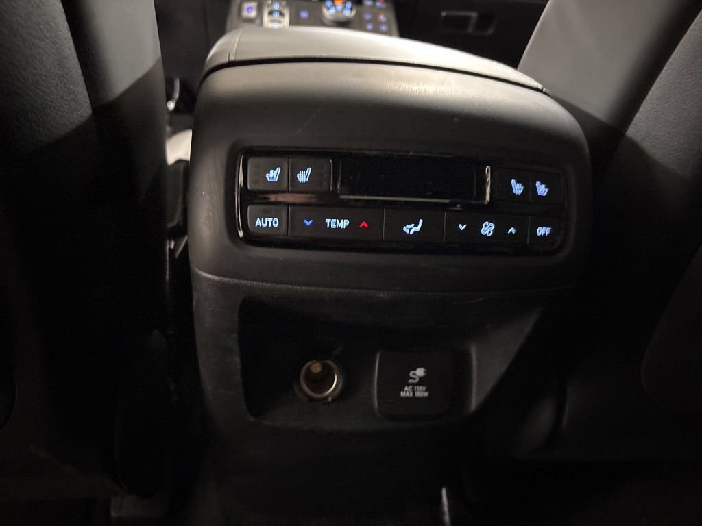 Used 2025 Hyundai Palisade Calligraphy AWD/4WD image 32