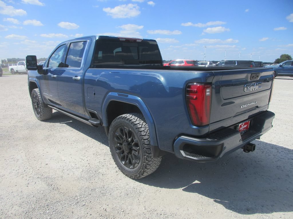 New 2026 GMC Sierra 2500 Denali Ultimate AWD/4WD image 10