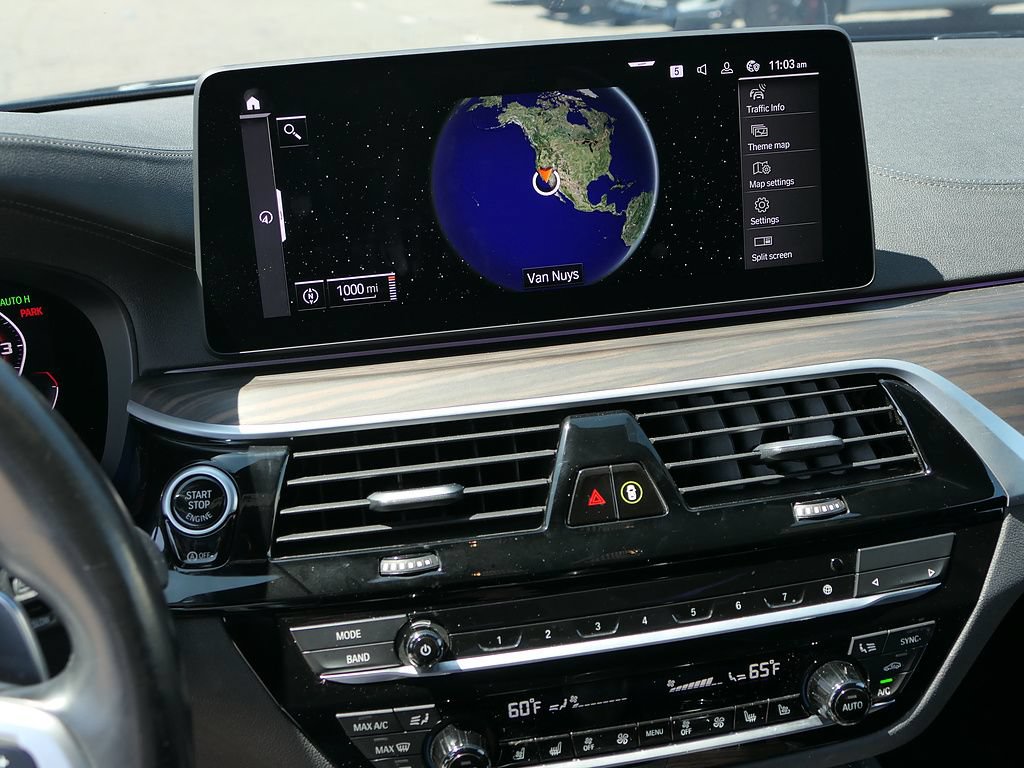 Used 2023 BMW M550i xDrive w/ Executive Package AWD/4WD image 18
