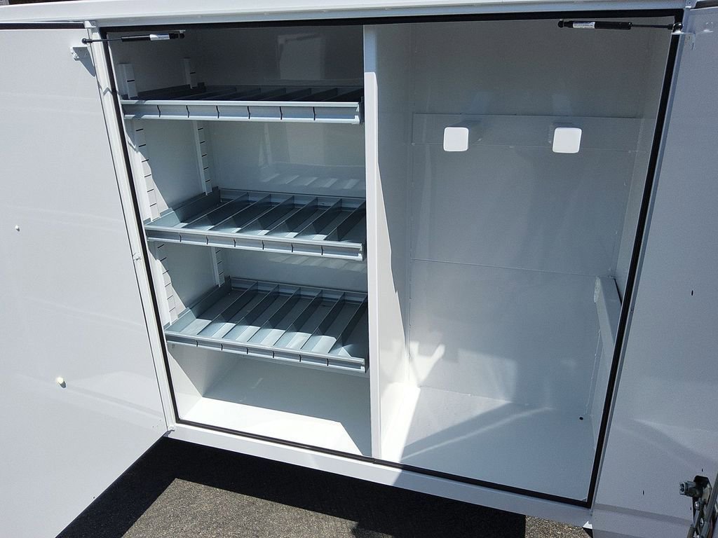 New 2025 Ford F550 2WD Regular Cab Super Duty image 27