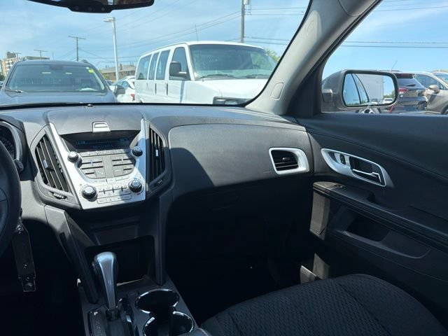 Used 2015 Chevrolet Equinox LS AWD/4WD image 22