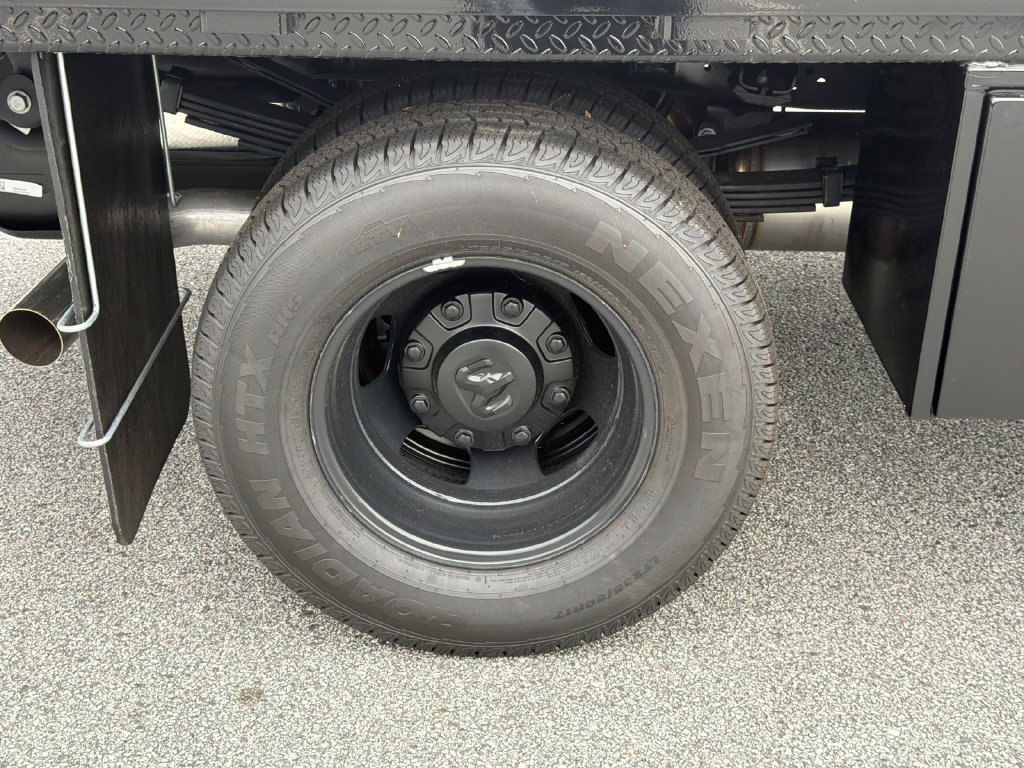New 2026 RAM 3500 Tradesman AWD/4WD image 17