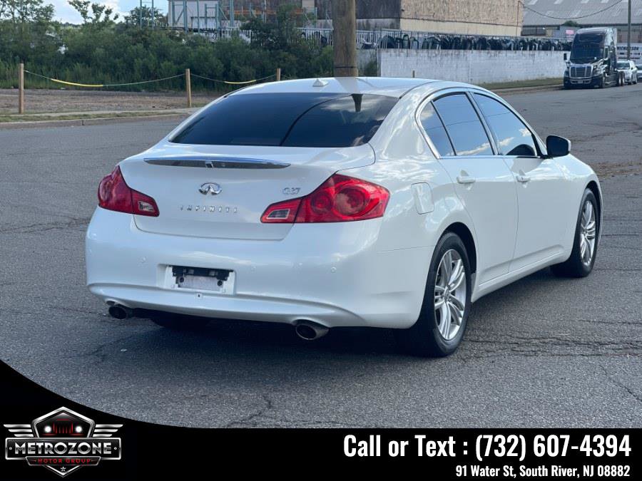 Used 2013 INFINITI G37 Journey w/ Premium Pkg RWD image 7
