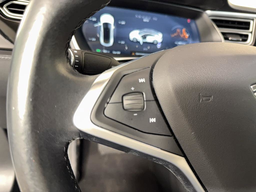 Used 2014 Tesla Model S 85 image 26