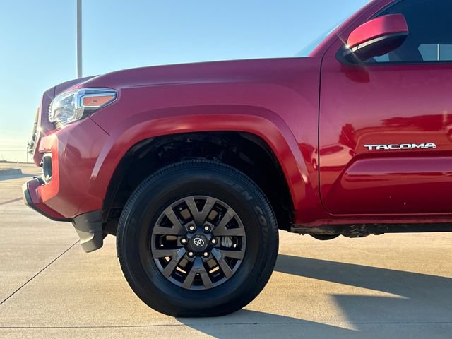 Used 2023 Toyota Tacoma SR5 RWD image 5