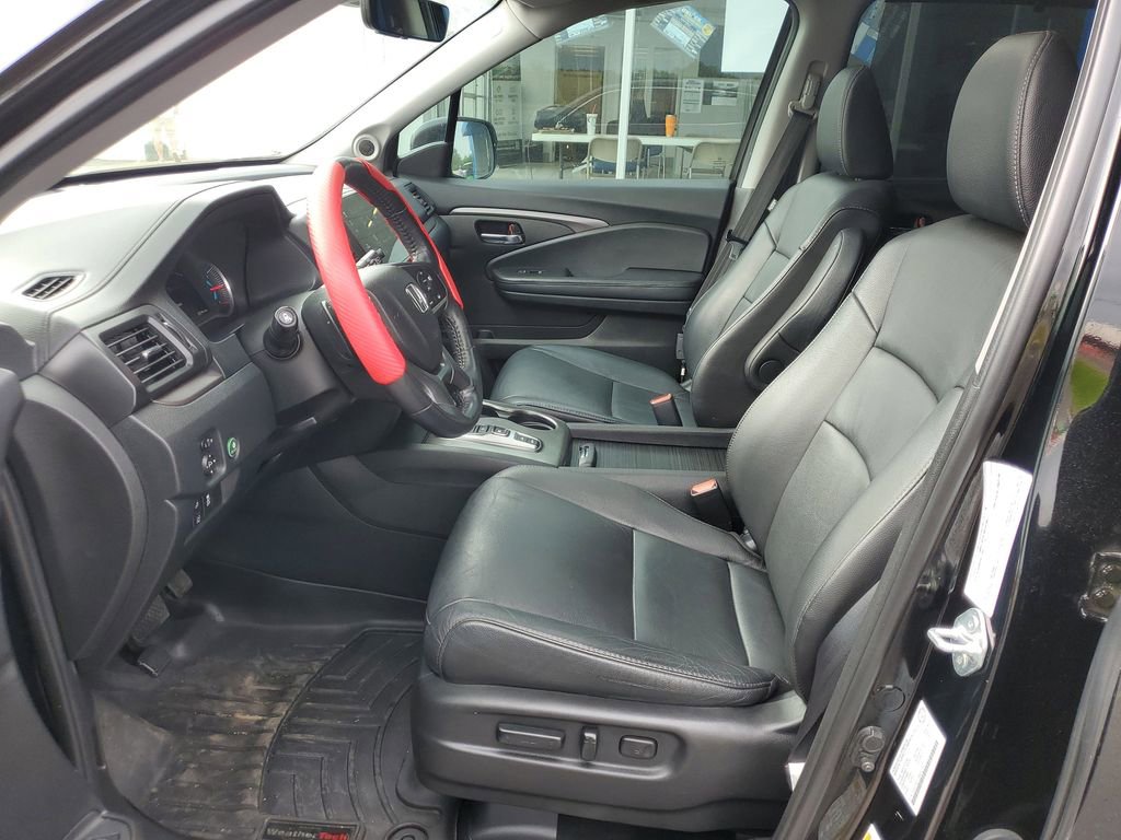 Used 2022 Honda Pilot Black Edition image 11