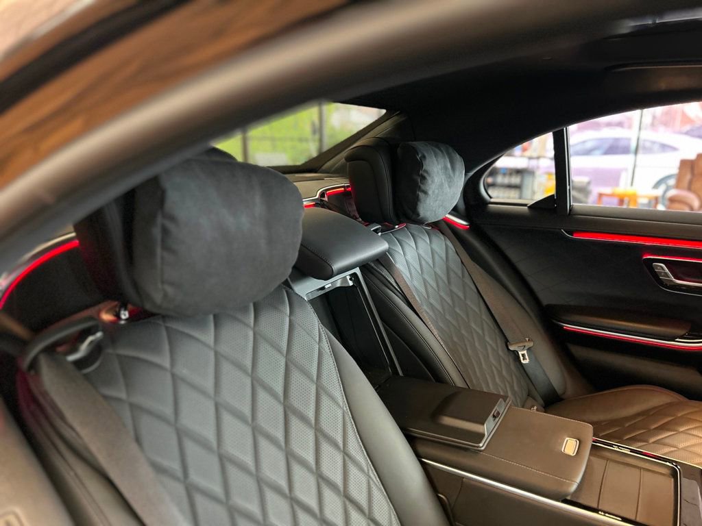 Used 2023 Mercedes-Benz S 580e 4MATIC Sedan w/ Warmth & Comfort Package image 25