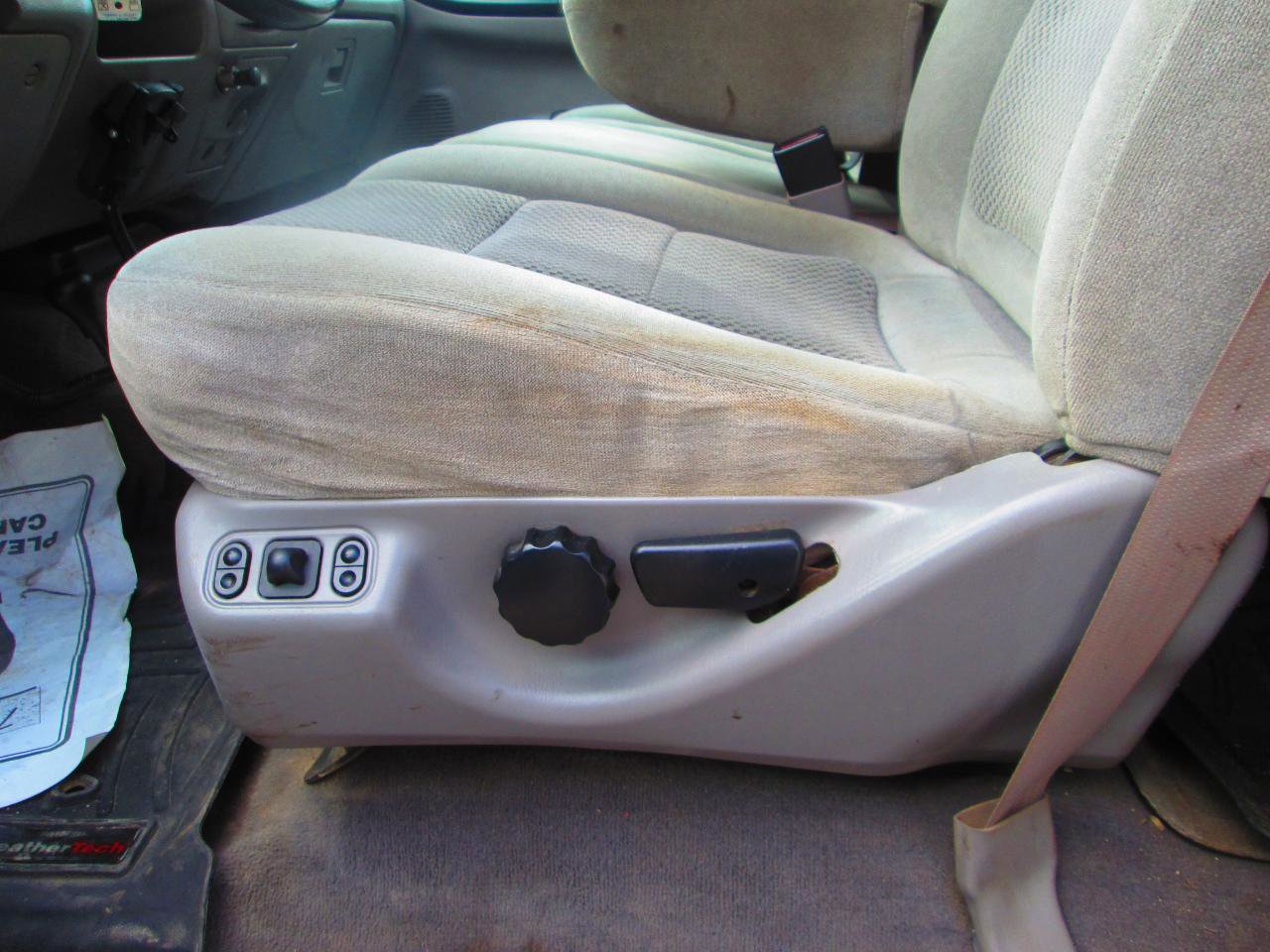 Used 2001 Ford F550 Crew Cab 176 WB XLT 4WD image 13