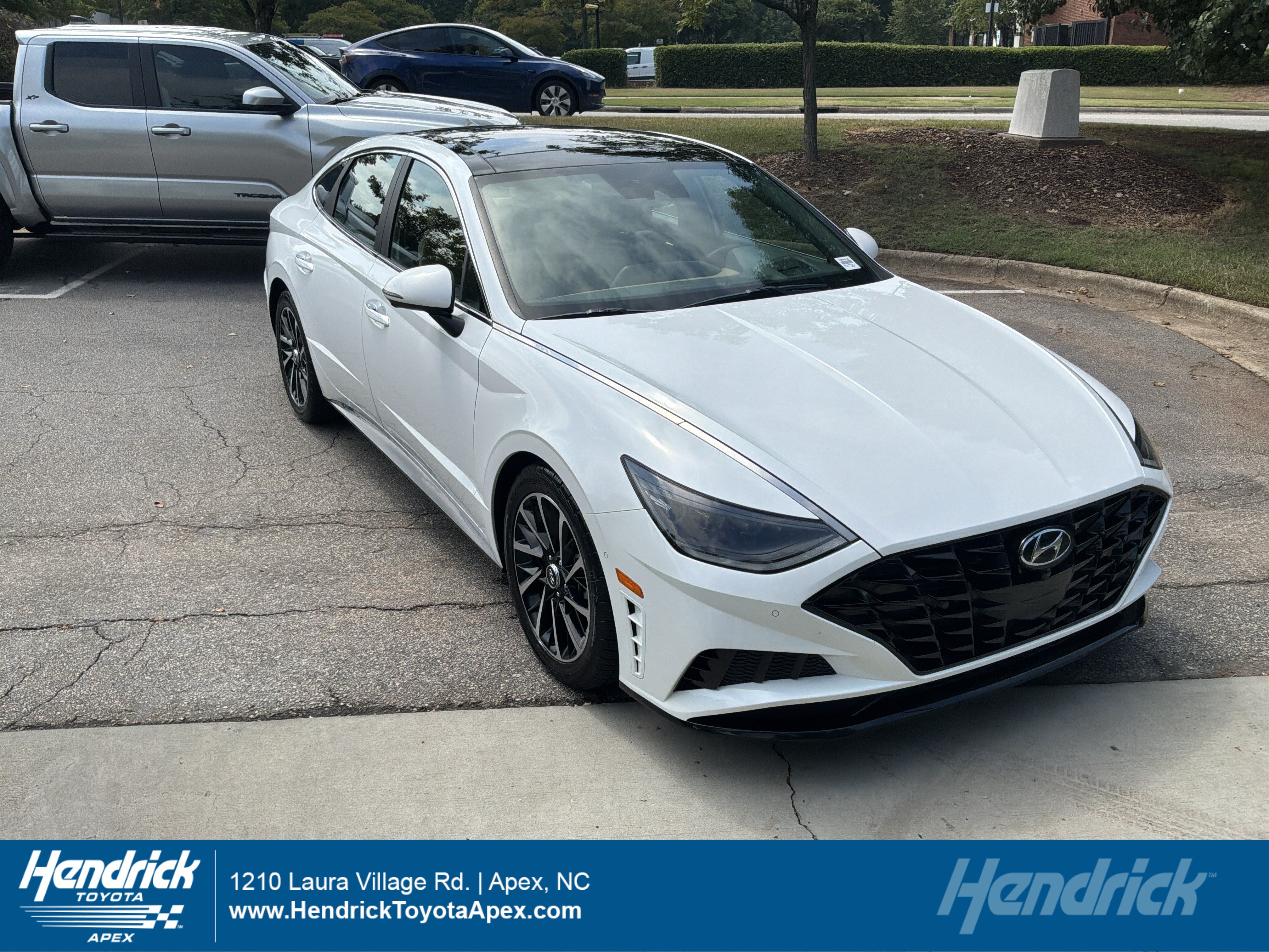 Used 2021 Hyundai Sonata Limited FWD image 1