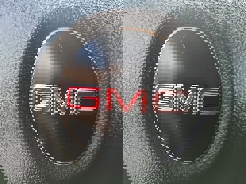 Used 2024 GMC Savana 2500 w/ Driver Convenience Package image 39