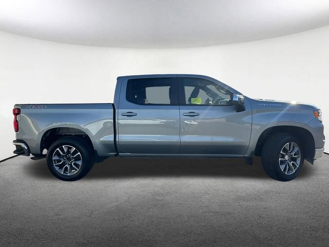 Used 2025 Chevrolet Silverado 1500 LT AWD/4WD image 18