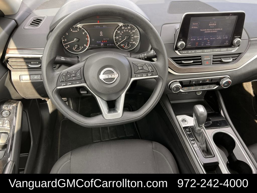 Used 2023 Nissan Altima 2.5 SV image 12