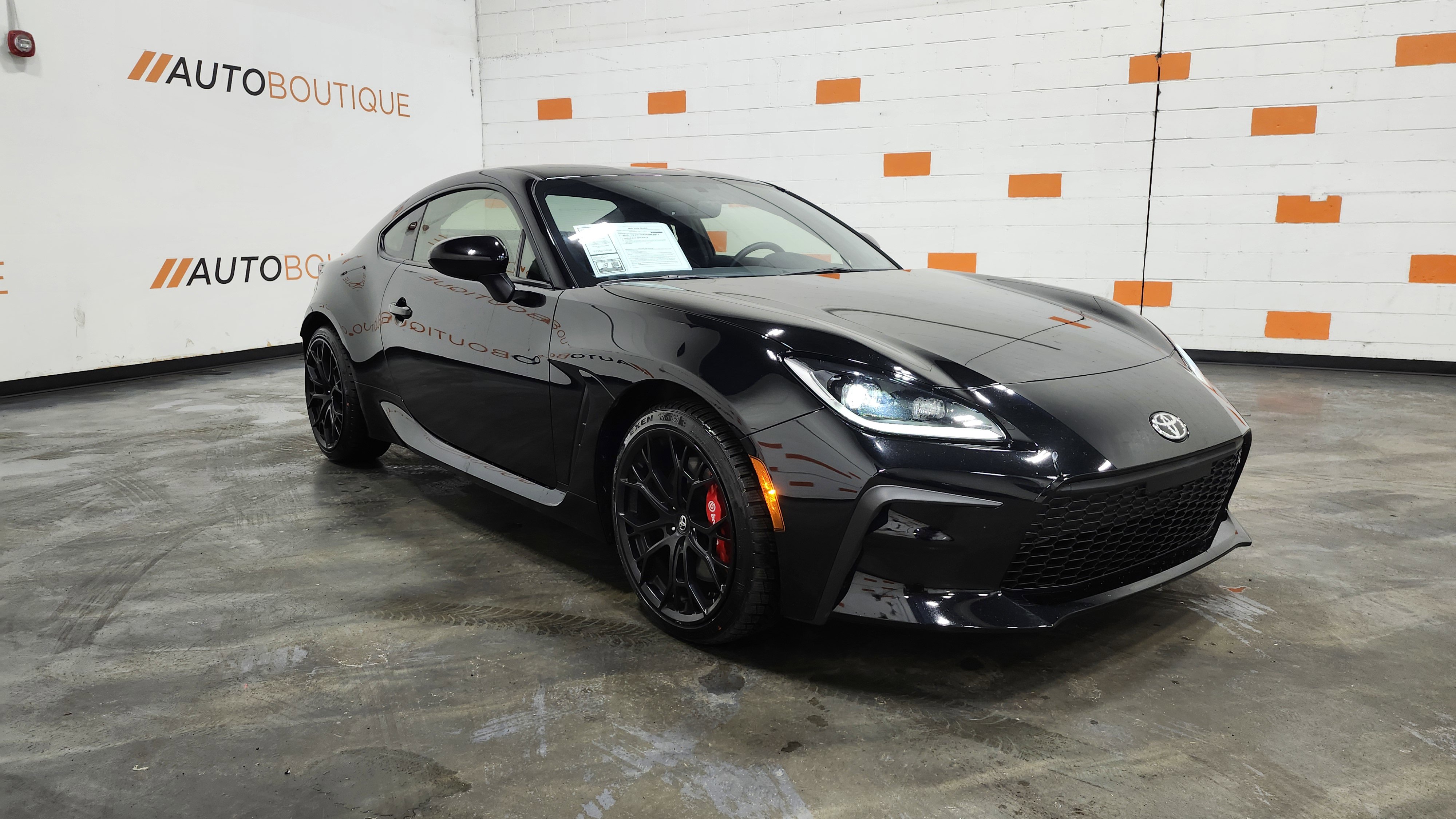 Used 2025 Toyota GR86 Premium w/ GR Wheel Package (TMS image 33