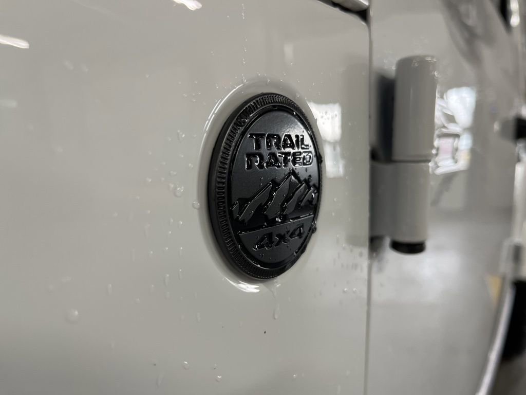 Used 2023 Jeep Wrangler Freedom Edition image 14