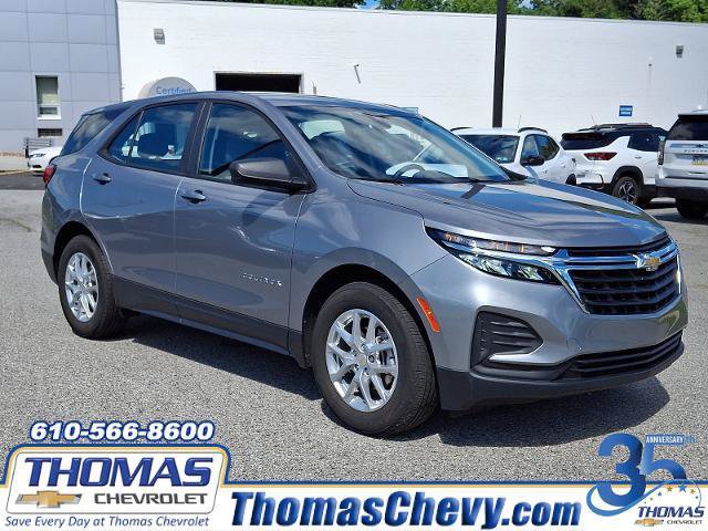 Certified 2024 Chevrolet Equinox LS w/ Driver Confidence II Package FWD image 1