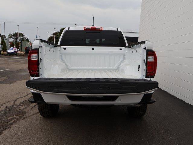 New 2026 GMC Canyon AT4 image 18