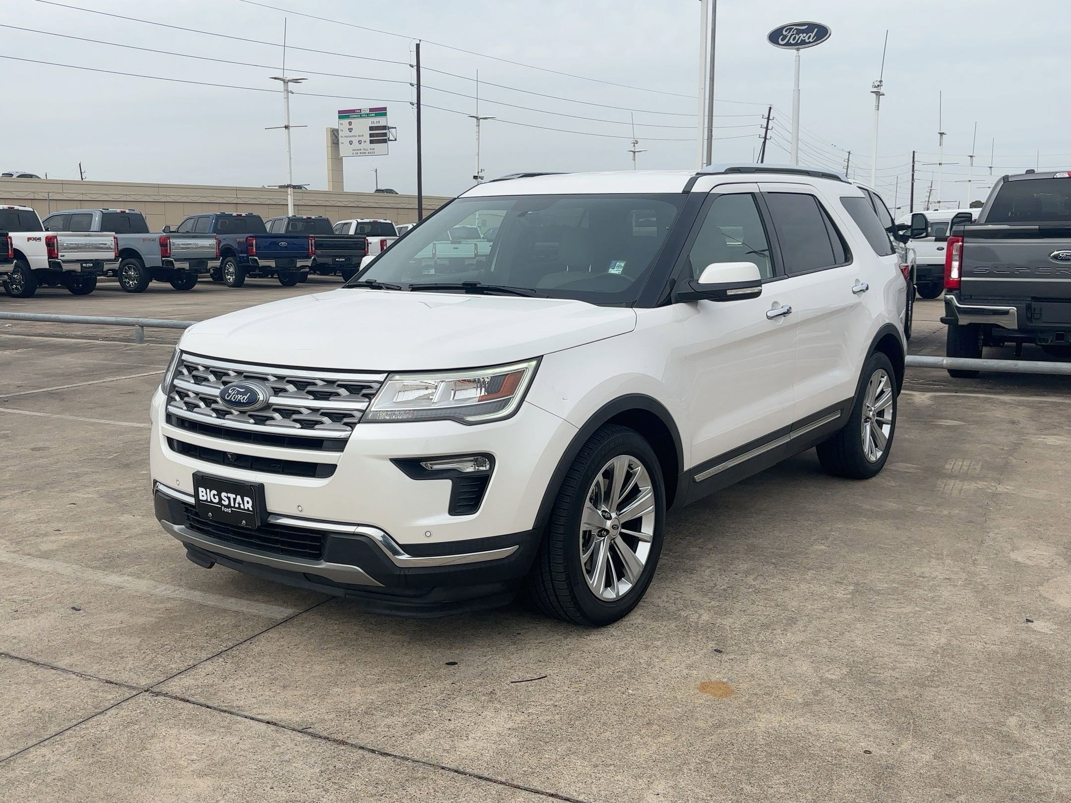 Used 2019 Ford Explorer Limited image 8