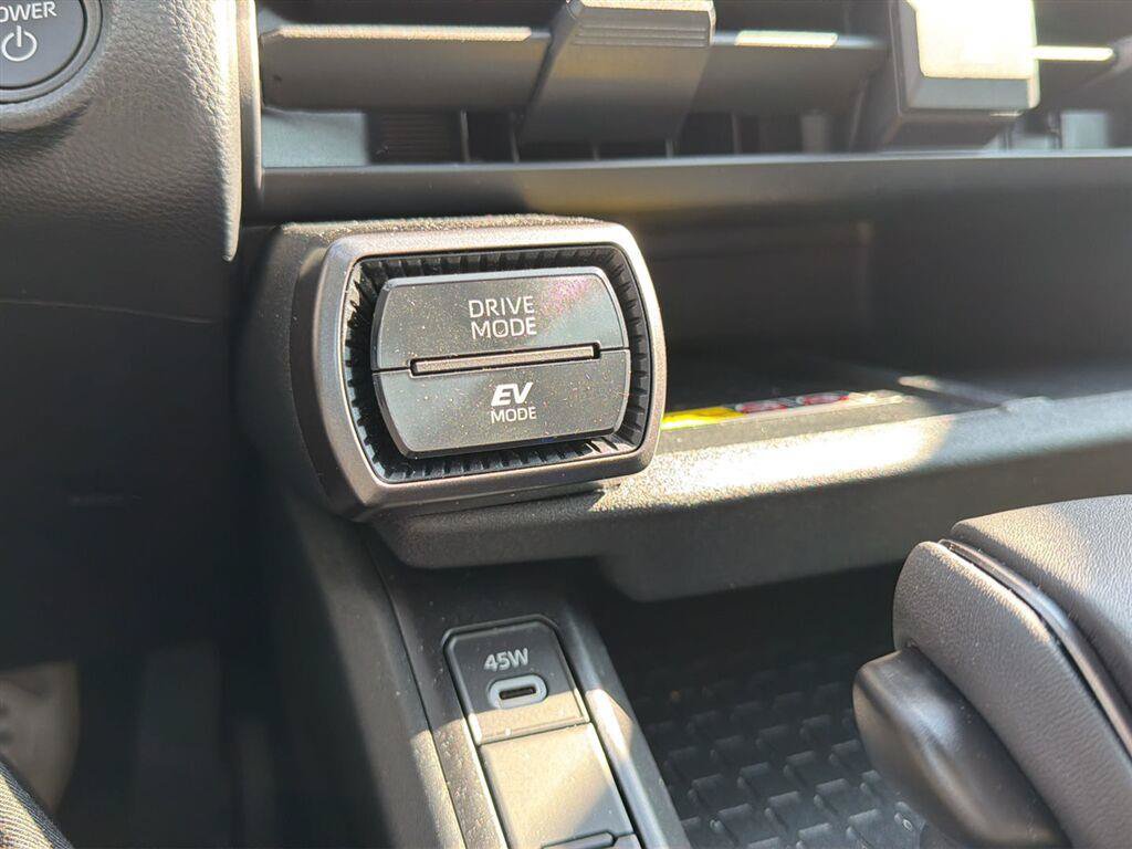 Used 2026 Toyota RAV4 XLE Premium FWD image 25