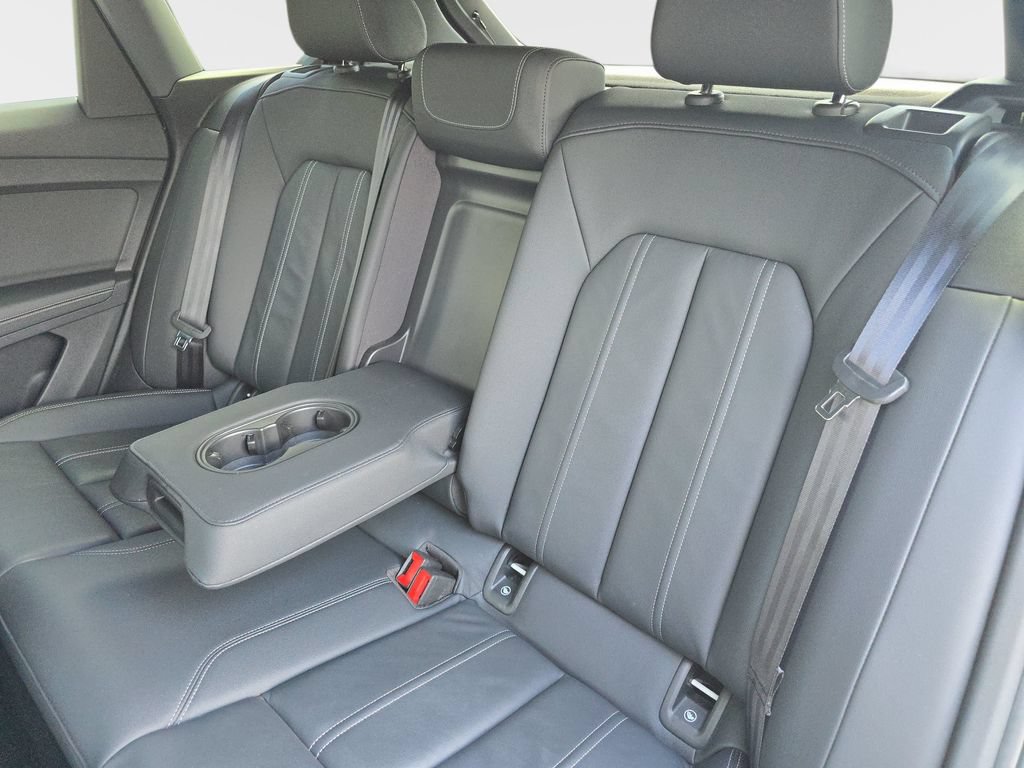 Used 2023 Audi Q4 e-tron Premium Plus w/ Premium Plus RWD image 17
