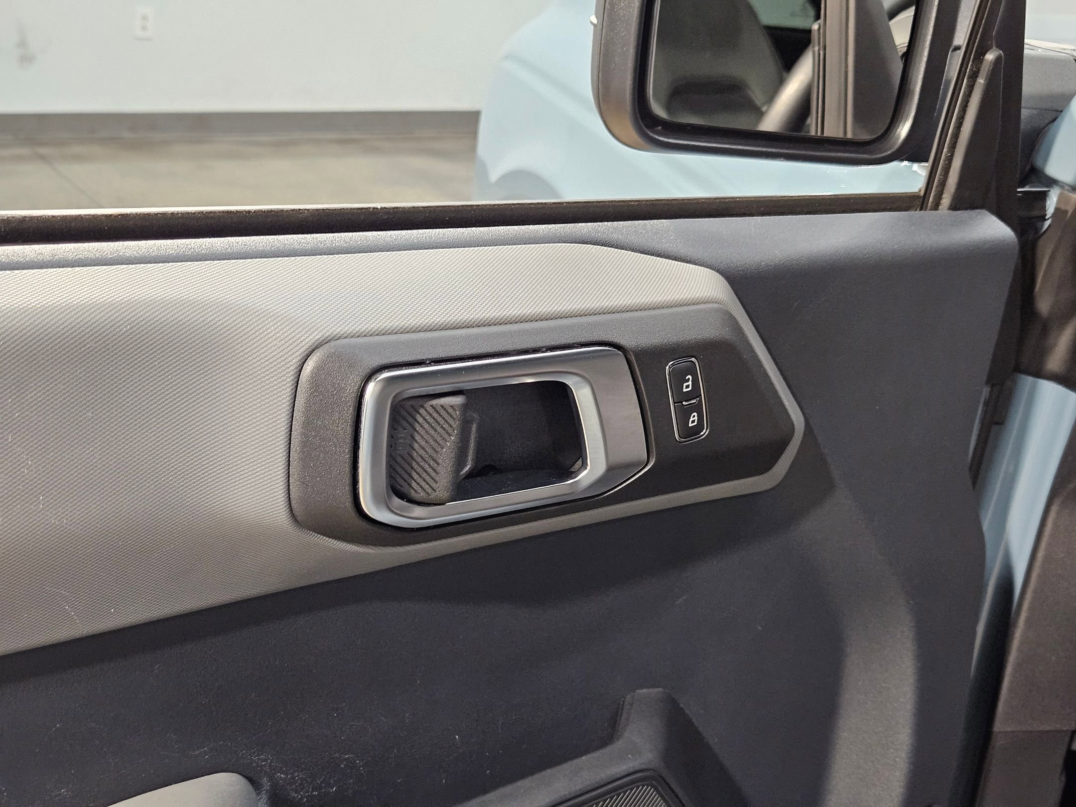 Used 2023 Ford Bronco Big Bend image 21