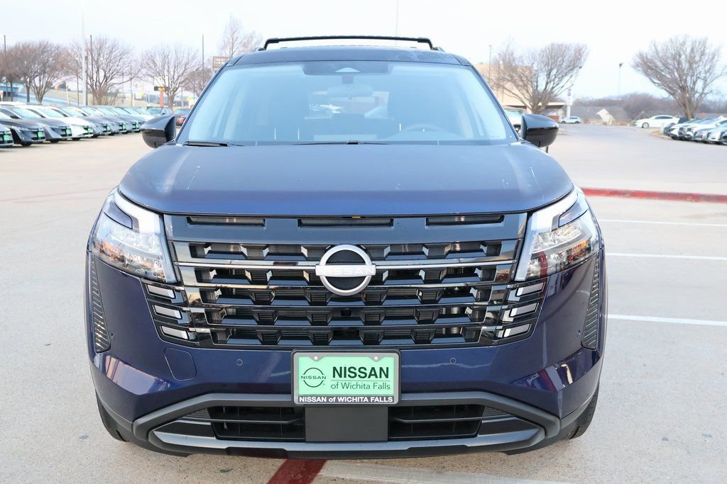 New 2026 Nissan Pathfinder SV image 4