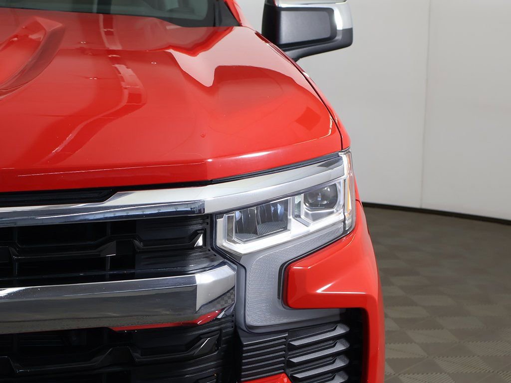 Used 2025 Chevrolet Silverado 1500 LT image 13