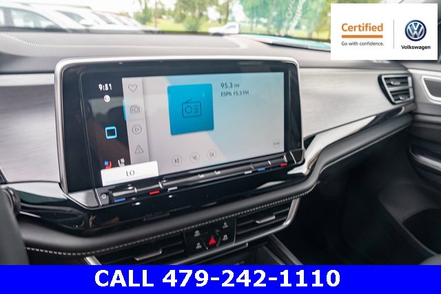 Certified 2024 Volkswagen Atlas Cross Sport SE image 21