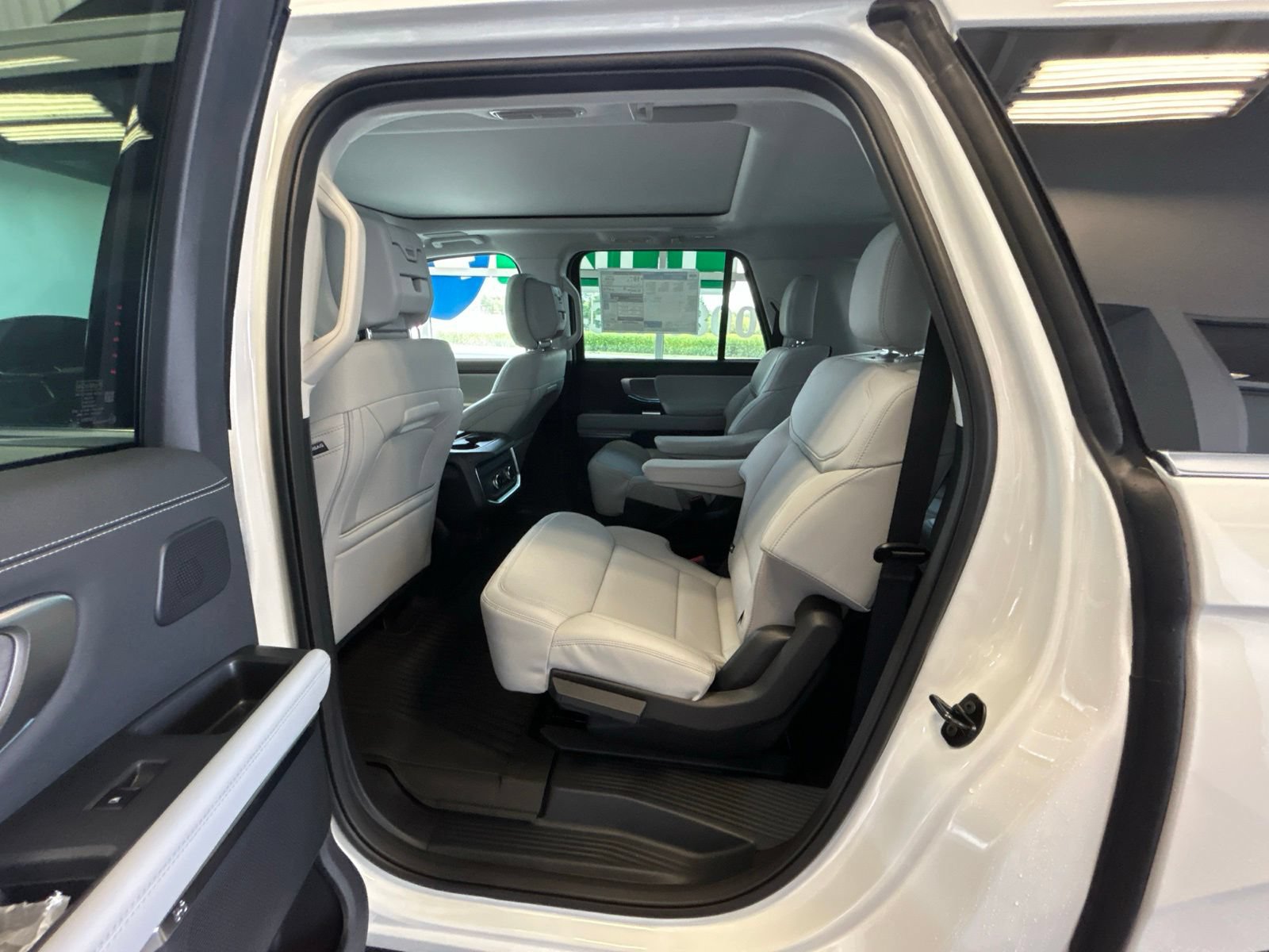 New 2027 Ford Expedition Max Platinum w/ Driver's Package AWD/4WD image 19