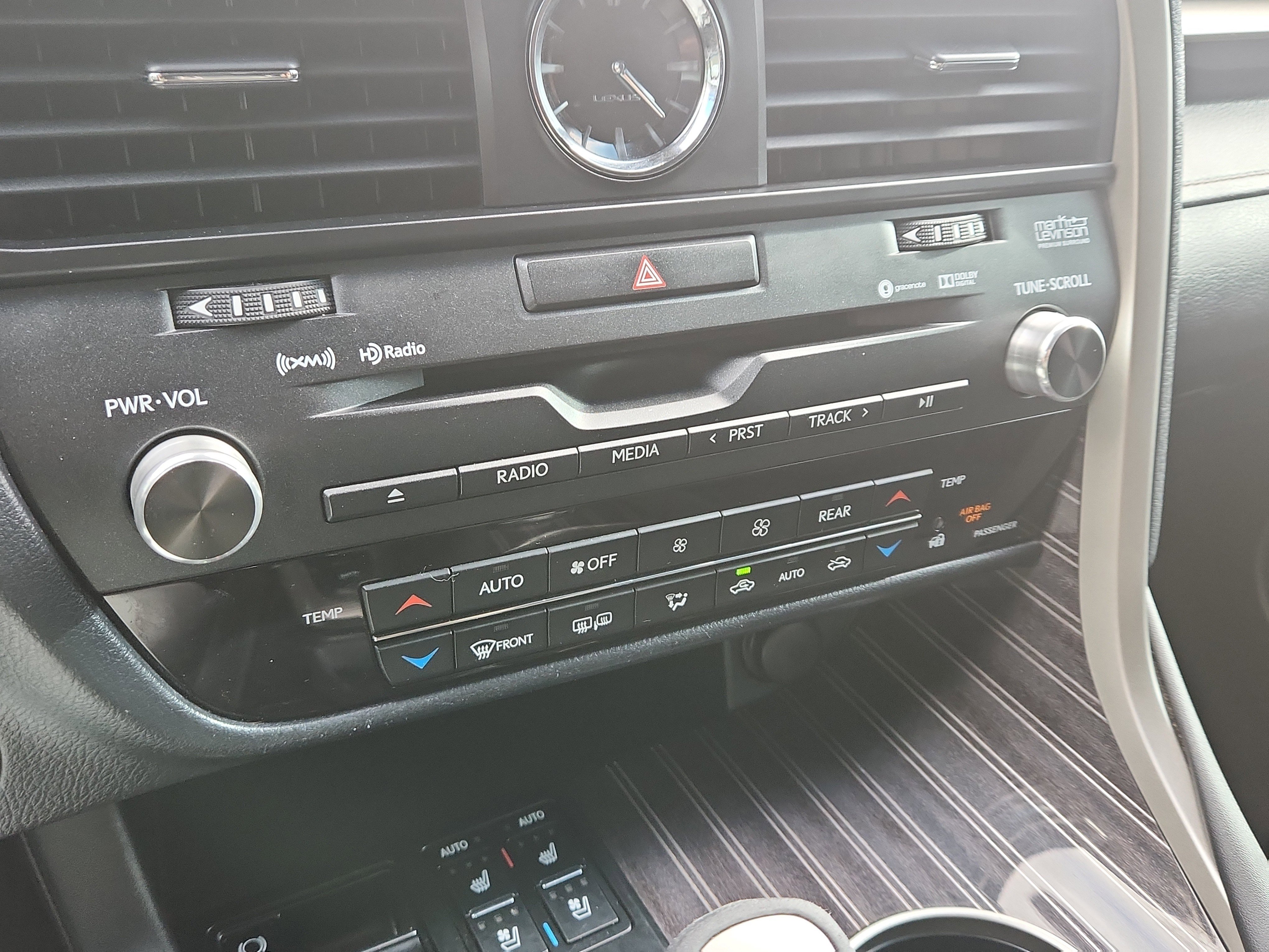 Used 2019 Lexus RX 450hL Luxury w/ Accessory Package image 26