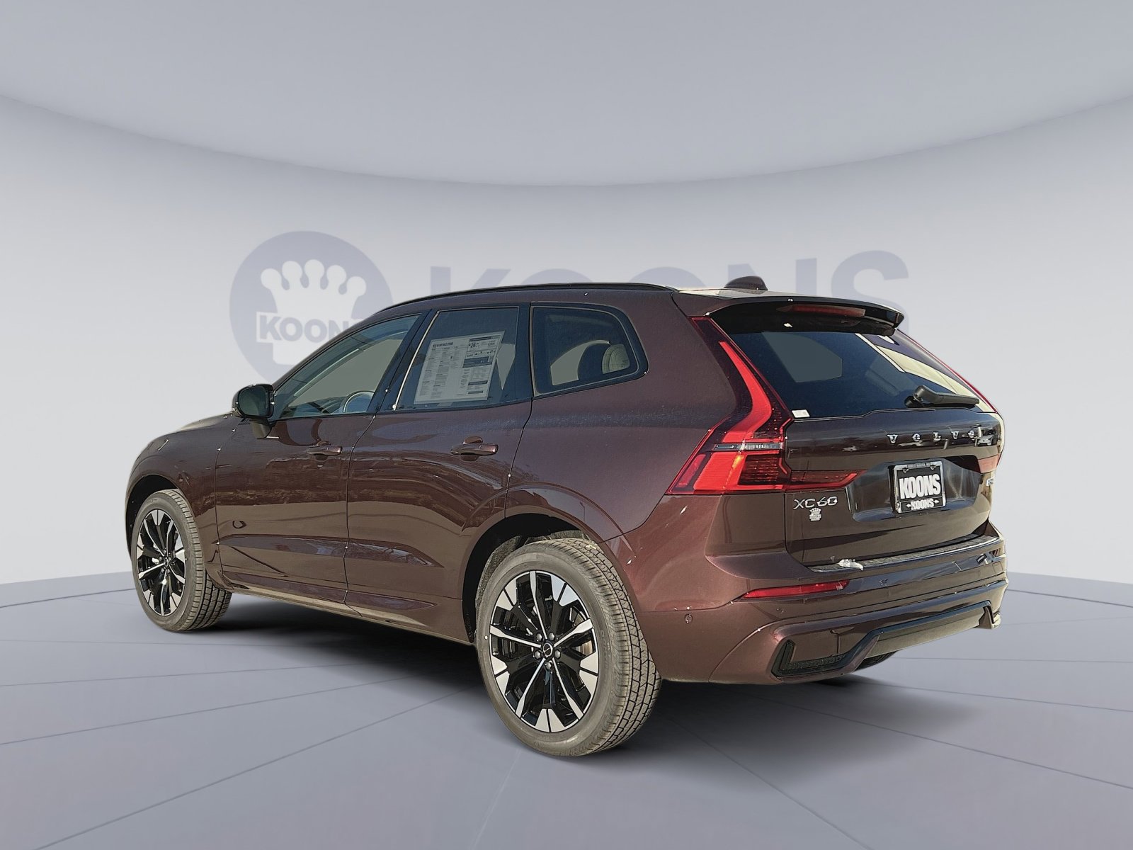 New 2026 Volvo XC60 B5 Ultra w/ Protection Package Premier image 4