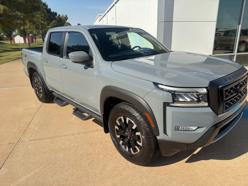 Used 2024 Nissan Frontier Pro-X w/ Technology Package RWD image 2