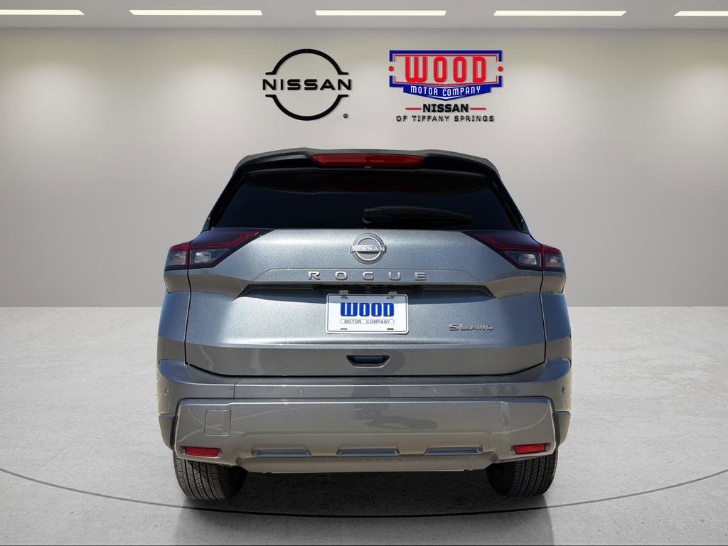 Certified 2026 Nissan Rogue SL AWD/4WD image 3