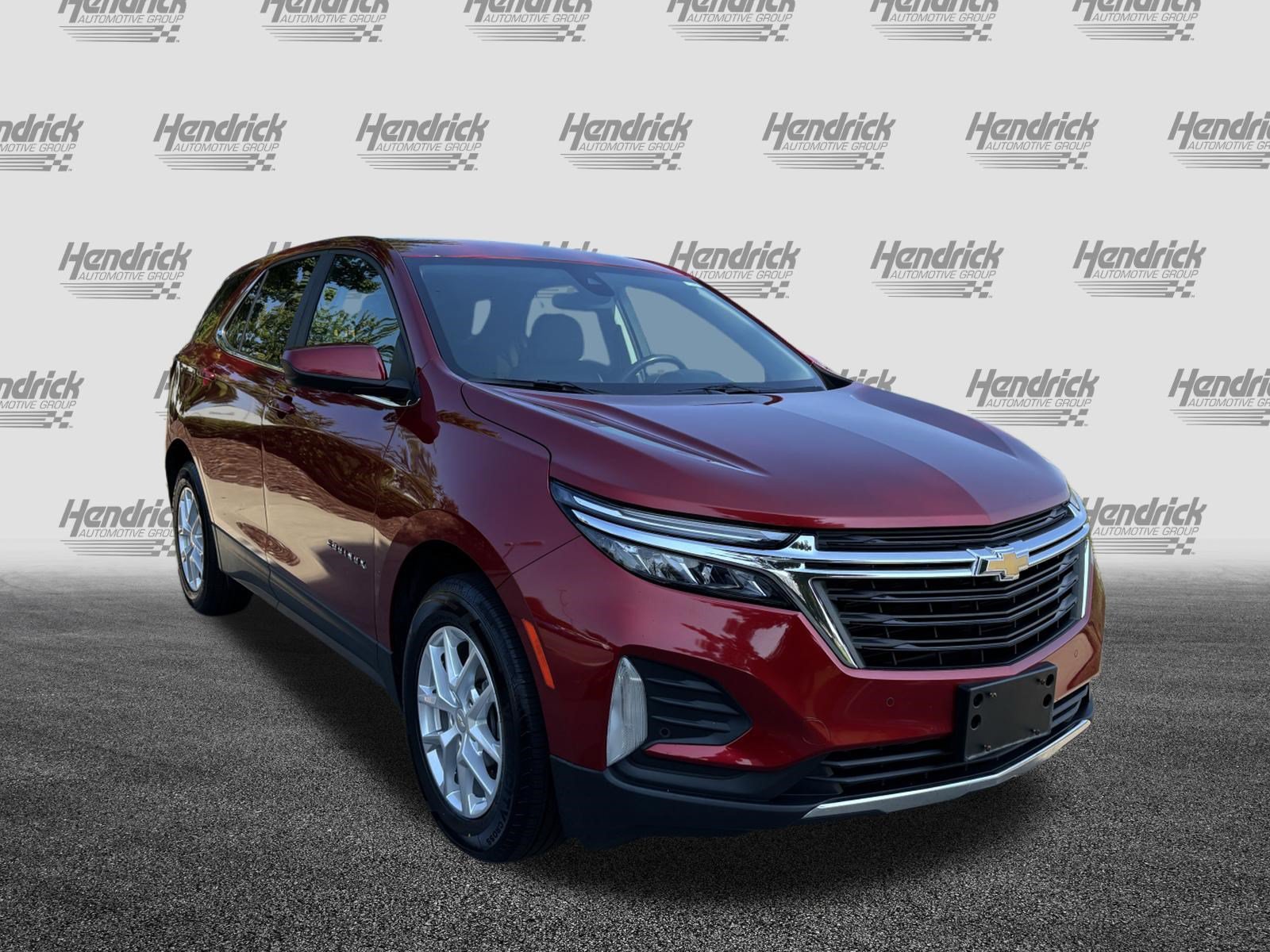 Used 2022 Chevrolet Equinox LT AWD/4WD image 2