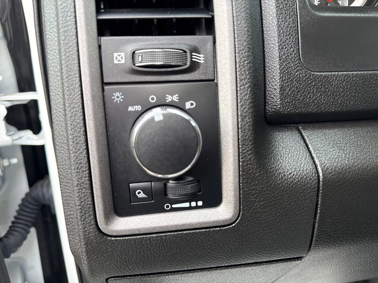 Used 2023 RAM 1500 Tradesman w/ Popular Equipment Group image 18