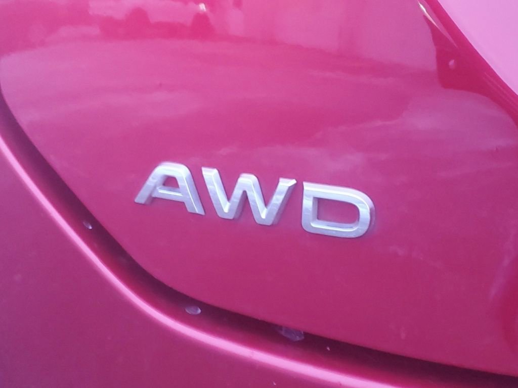 Used 2023 Honda Pilot Touring image 7