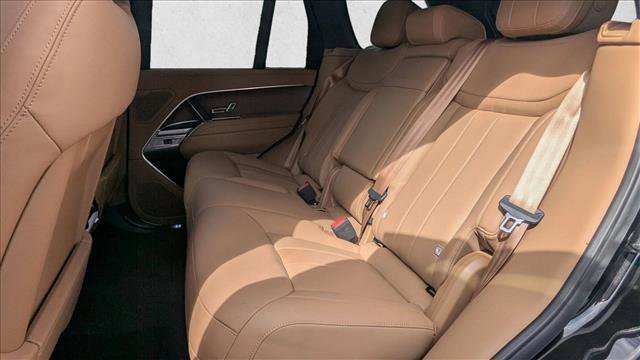 New 2026 Land Rover Range Rover SE image 25