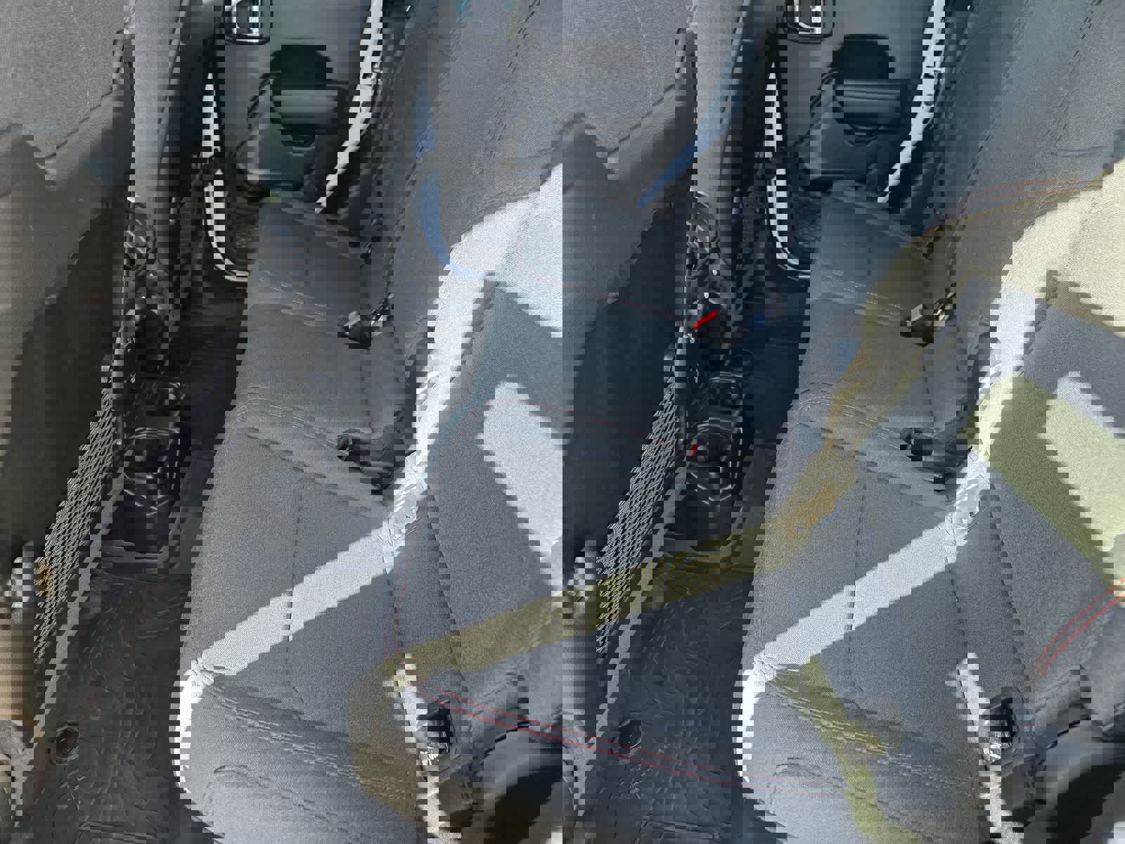 Used 2025 Jeep Gladiator Rubicon w/ Convenience Group image 27