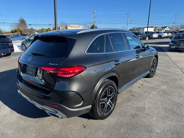 Used 2024 Mercedes-Benz GLC 300 4MATIC image 13
