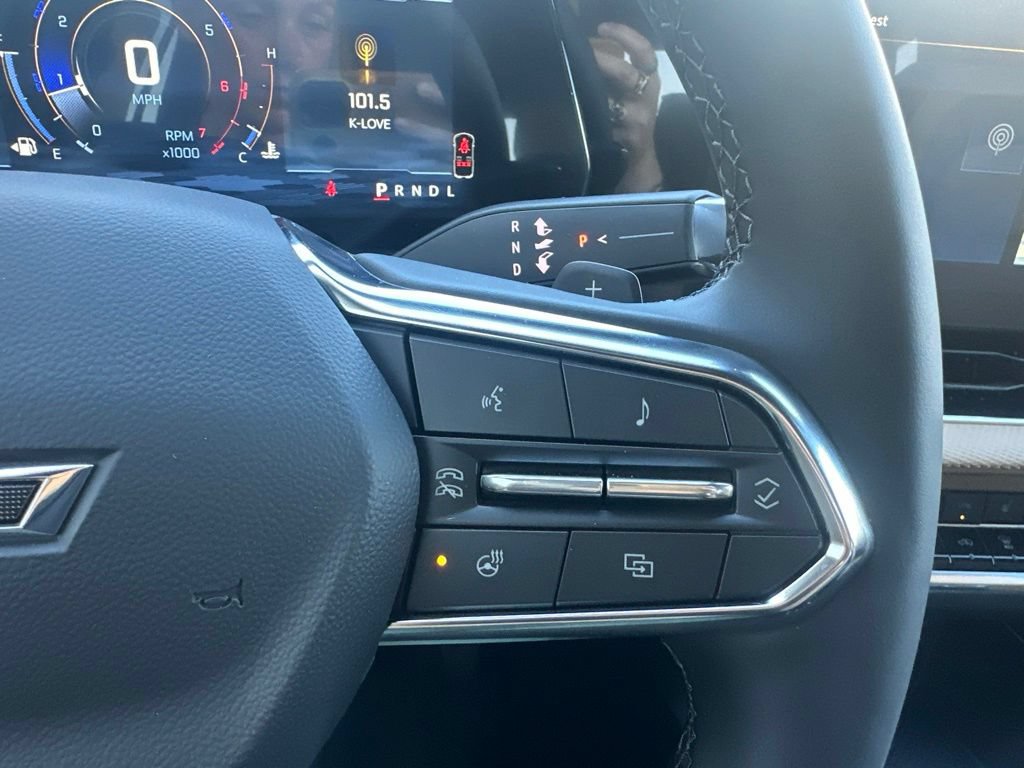 New 2026 Chevrolet Equinox ACTIV AWD/4WD image 18