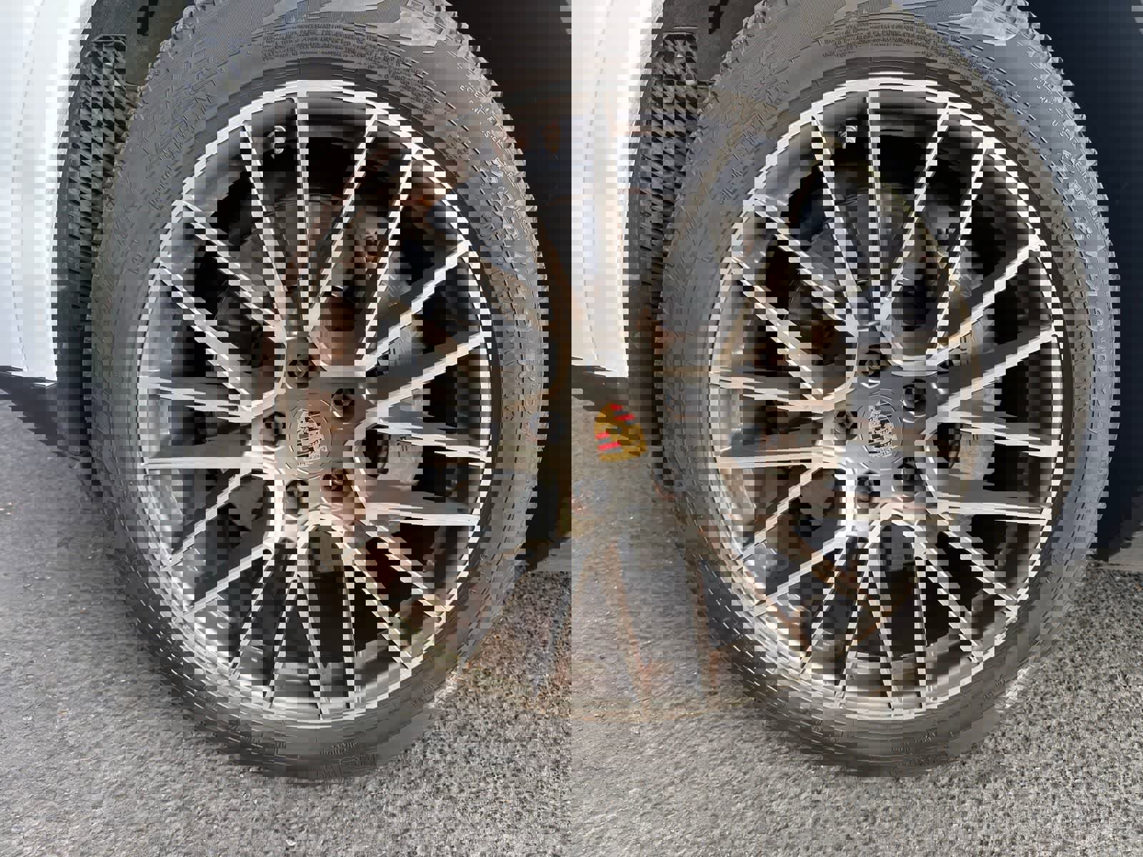 Used 2022 Porsche Cayenne S image 9