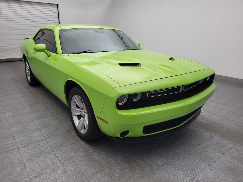 Used 2023 Dodge Challenger SXT RWD image 13