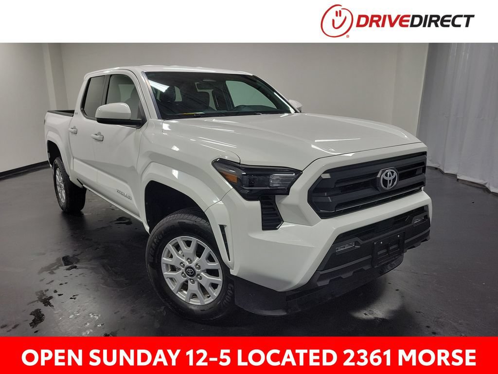 Used 2025 Toyota Tacoma SR5 RWD image 1