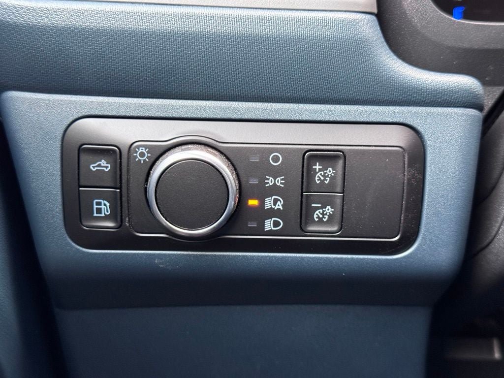 New 2026 Ford Maverick XL FWD image 30