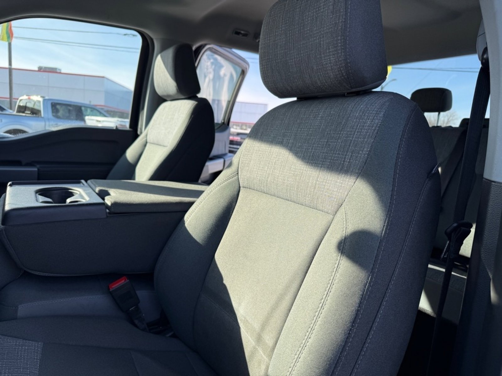 Used 2025 Ford F350 XLT image 27