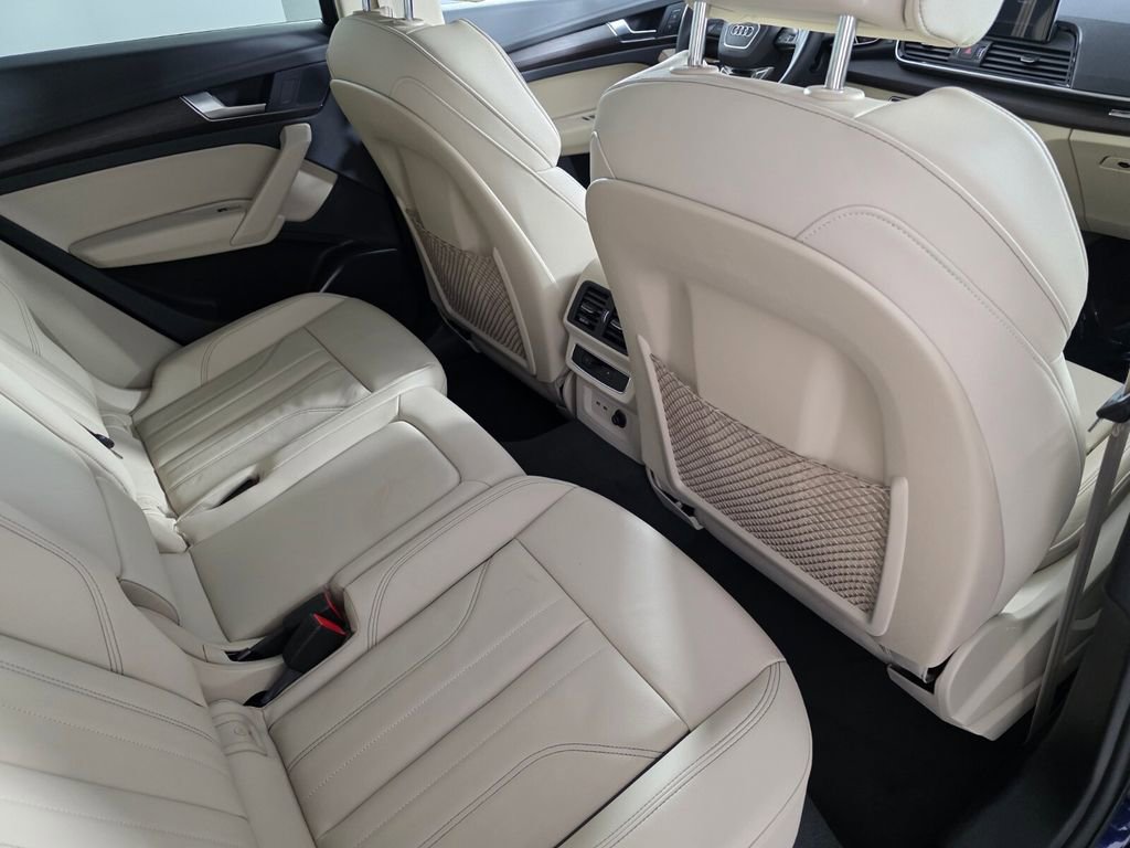 Used 2024 Audi Q5 2.0T Premium image 28