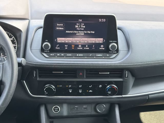 Used 2022 Nissan Rogue S FWD image 13