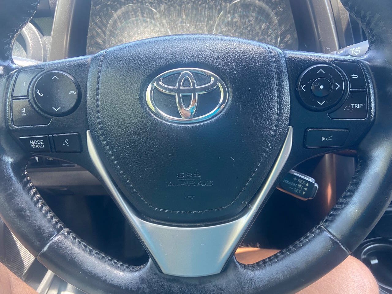 Used 2017 Toyota RAV4 SE AWD/4WD image 18